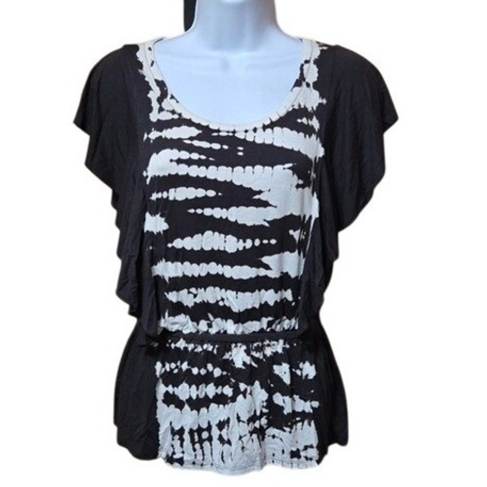 Chaser NWT Short Sleeve Top‎ XS Black and White Patterned